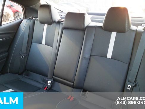 Used 2025 Toyota Camry SE image 15