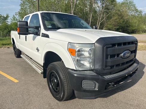 Used 2015 Ford F350 XL w/ Power Equipment Group AWD/4WD image 3