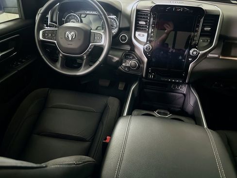 Used 2023 RAM 1500 Big Horn AWD/4WD image 17