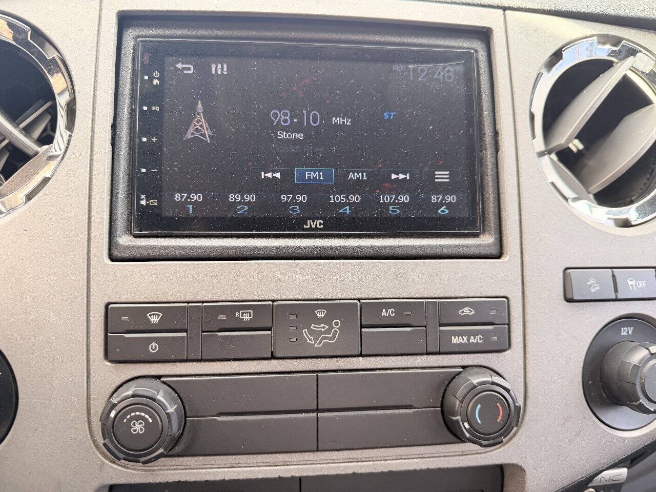Used 2016 Ford F250 XLT w/ XLT Premium Package AWD/4WD image 23