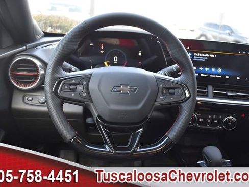 New 2026 Chevrolet Trax RS w/ Sunroof Package image 20