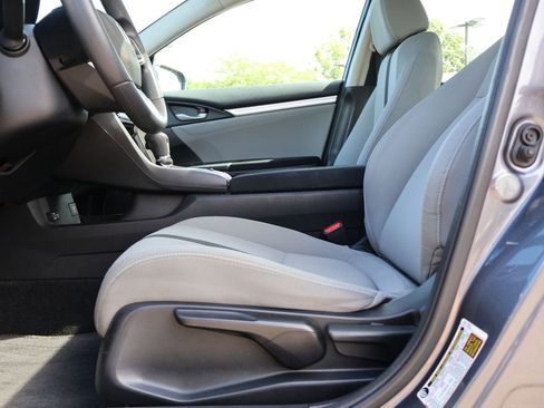 Certified 2018 Honda Civic EX image 29