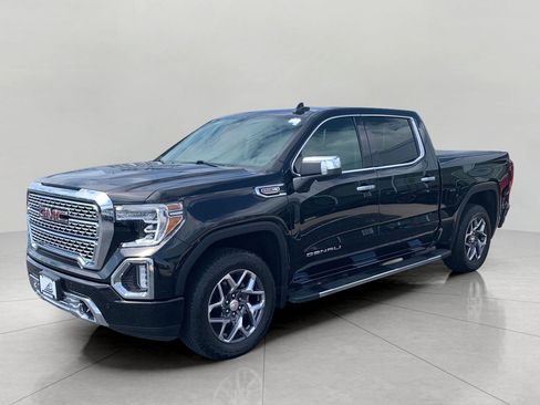 Used 2022 GMC Sierra 1500 Denali w/ Driver Alert Package II AWD/4WD image 4