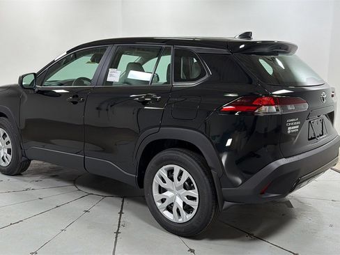 New 2026 Toyota Corolla Cross L image 7
