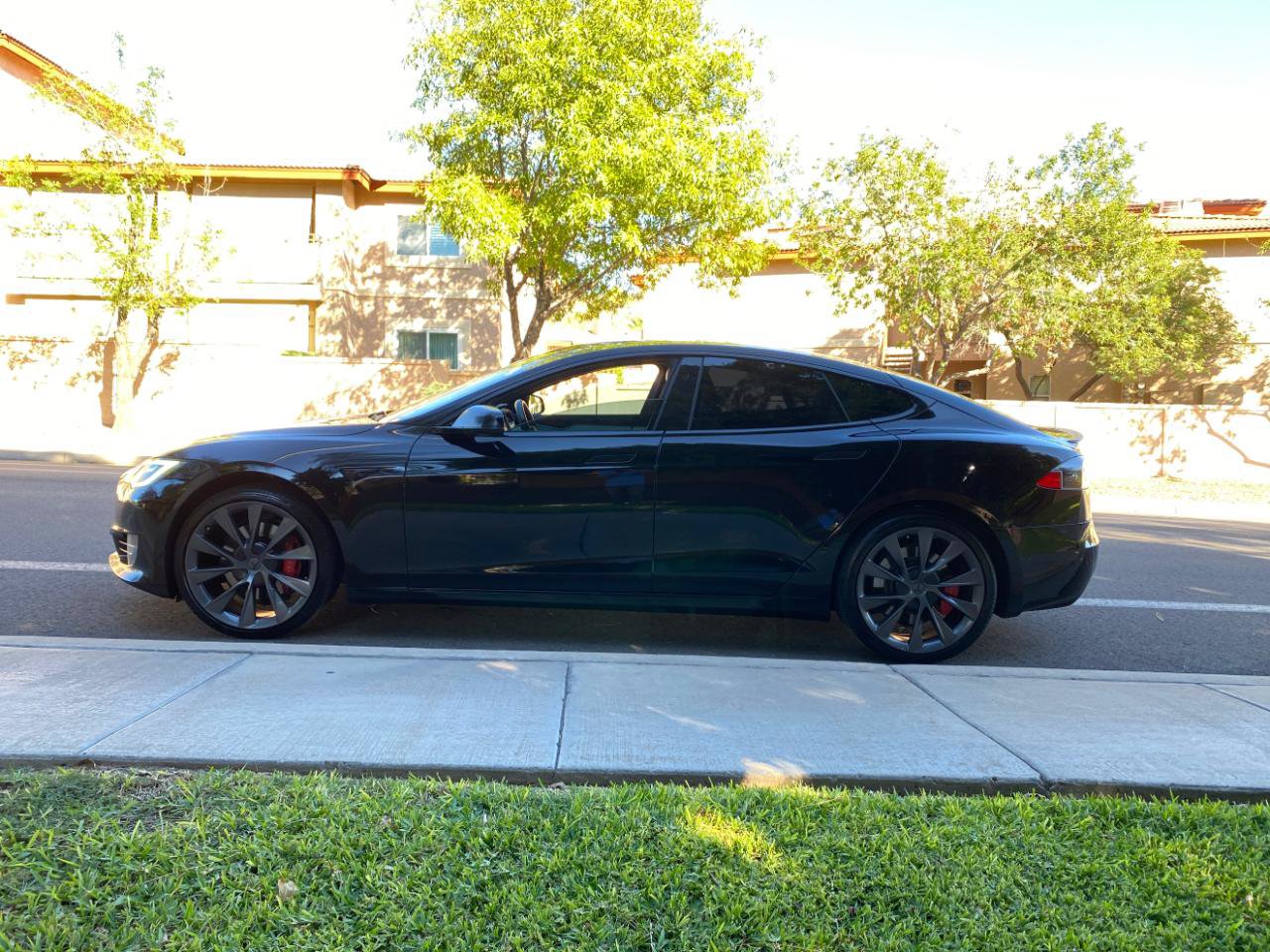 Used 2021 Tesla Model S Performance AWD/4WD image 13