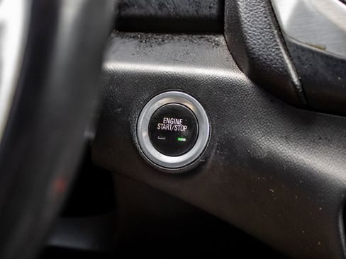 Used 2018 GMC Terrain SLE w/ Driver Convenience Package image 33