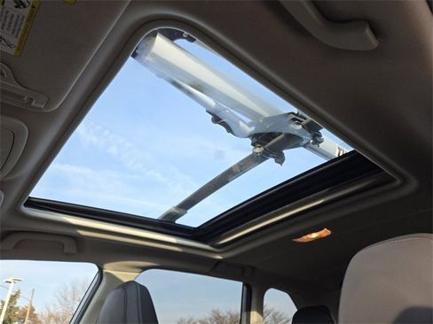 Used 2019 Subaru Forester Limited image 3