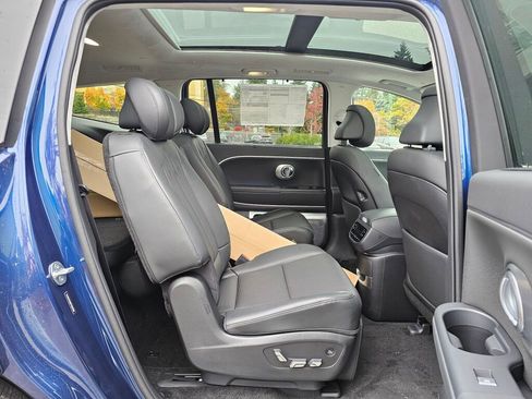 New 2026 Hyundai Ioniq 9 Calligraphy image 12