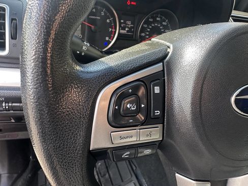 Used 2016 Subaru Crosstrek 2.0i image 11