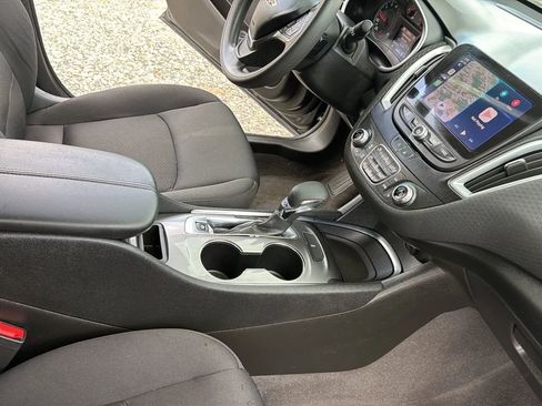 Used 2023 Chevrolet Malibu LT FWD image 36