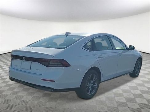 New 2026 Honda Accord EX-L image 5