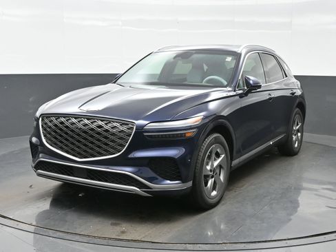 New 2026 Genesis GV70 2.5T Advanced image 1