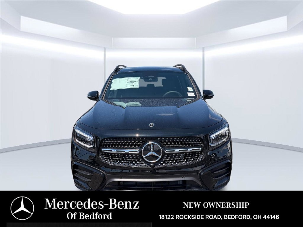 New 2026 Mercedes-Benz GLB 250 4MATIC image 2