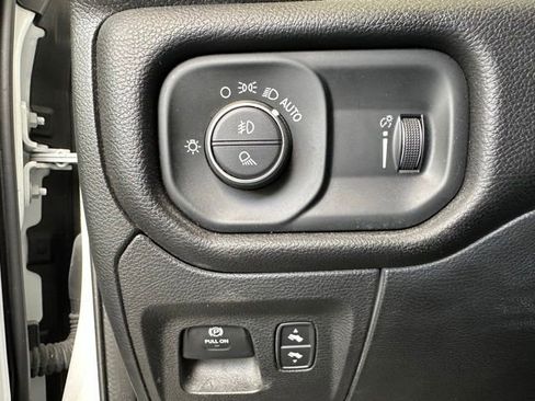 Used 2024 RAM 1500 Big Horn RWD image 21