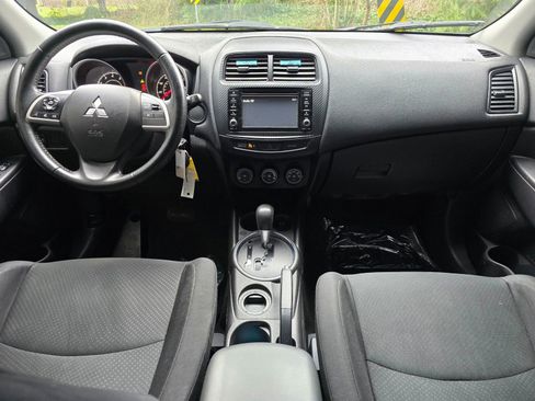 Used 2015 Mitsubishi Outlander Sport ES FWD image 16
