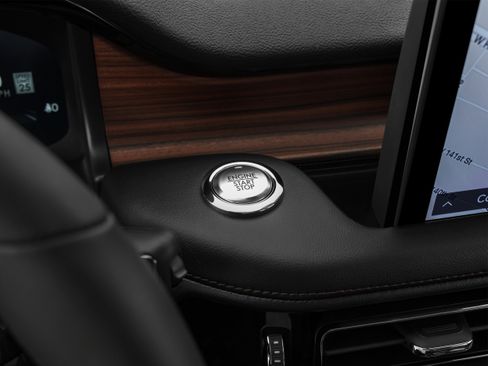 Used 2024 Lincoln Aviator AWD w/ Premium Package image 46