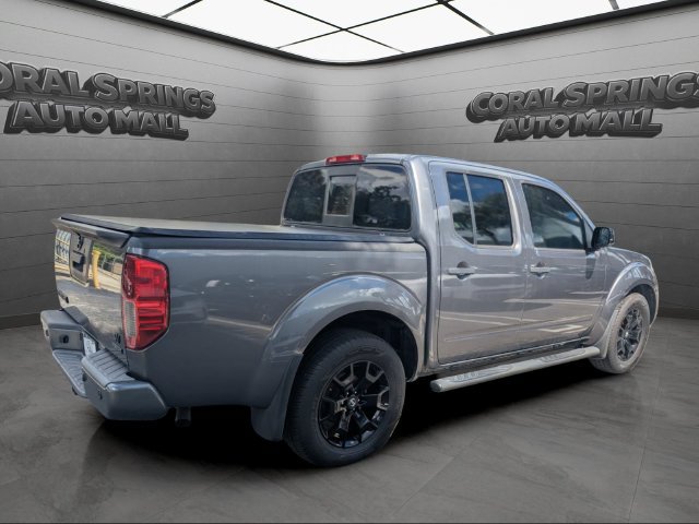 Used 2020 Nissan Frontier SV w/ Midnight Edition Floor Mats RWD image 7