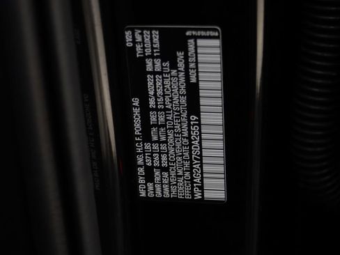 Used 2025 Porsche Cayenne GTS AWD/4WD image 25