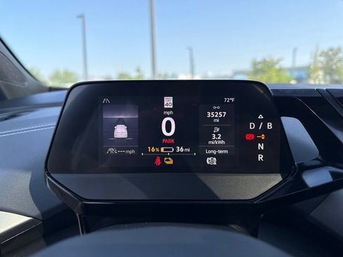 Certified 2023 Volkswagen ID.4 Pro S AWD/4WD image 16