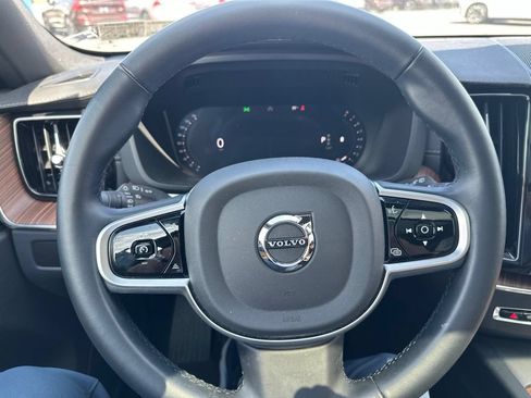 Used 2025 Volvo XC60 B5 Ultra w/ Protection Package Premier AWD/4WD image 14