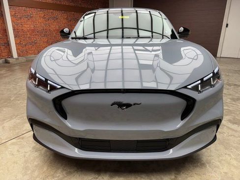 Used 2025 Ford Mustang Mach-E Premium w/ Interior Protection Package AWD/4WD image 8