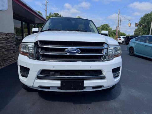 Used 2017 Ford Expedition Limited RWD image 8