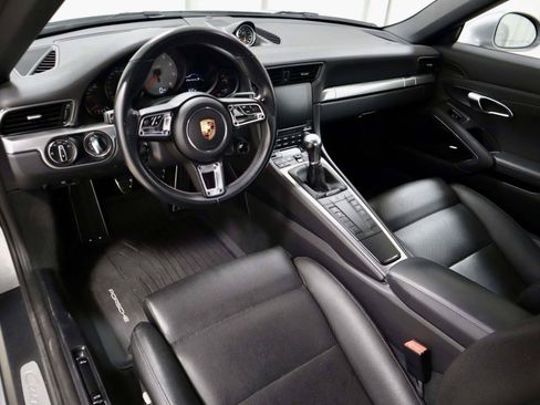 Used 2018 Porsche 911 Carrera S RWD image 16