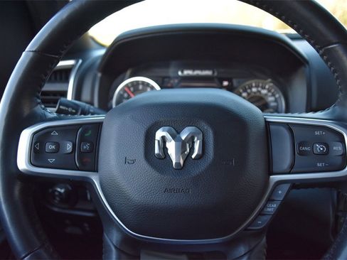 Certified 2022 RAM 1500 Big Horn image 18