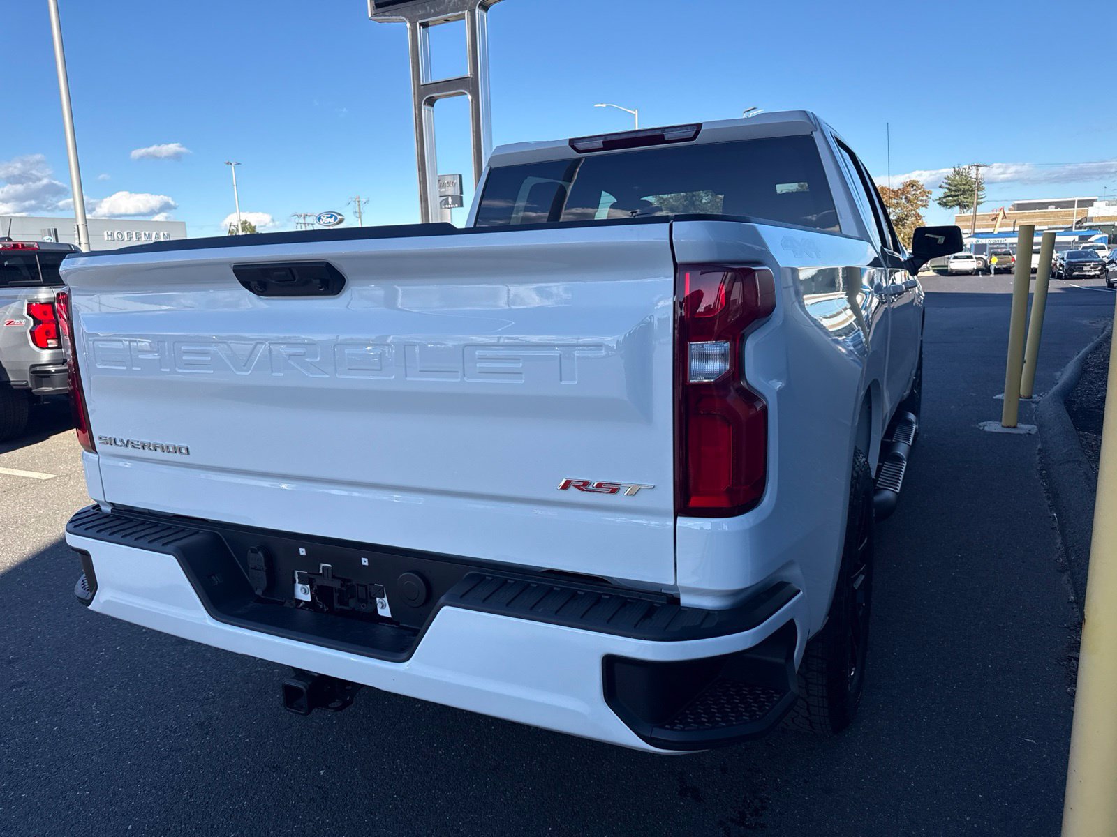 New 2026 Chevrolet Silverado 1500 RST w/ RST Select Package AWD/4WD image 7