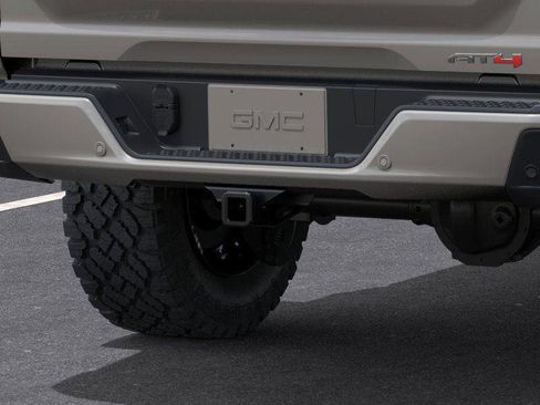 New 2026 GMC Canyon AT4 w/ LPO, Off Road Lift Package image 14