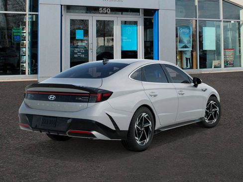 New 2026 Hyundai Sonata SEL image 4