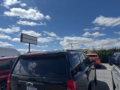 Used 2018 Chevrolet Tahoe LT AWD/4WD image 8