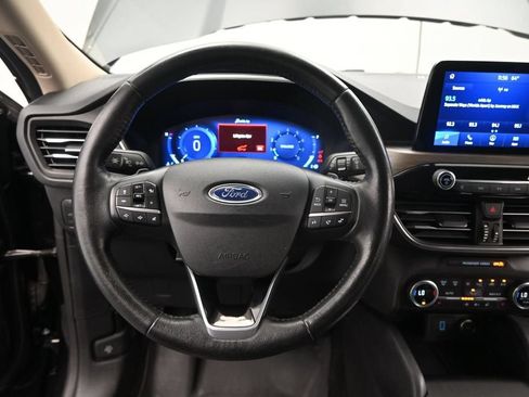 Used 2020 Ford Escape Titanium AWD/4WD image 37