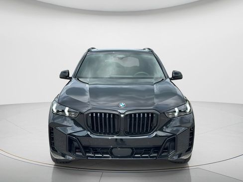 New 2026 BMW X5 xDrive40i w/ M Sport Package AWD/4WD image 2