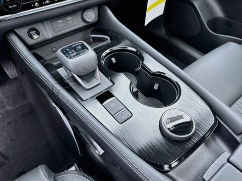 New 2026 Nissan Rogue Platinum AWD/4WD image 15