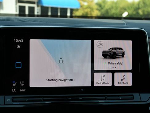 Used 2026 Volkswagen Atlas SE FWD image 24