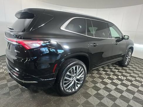 Used 2025 Buick Enclave Avenir w/ Trailering Package, 5000 lbs. FWD image 2