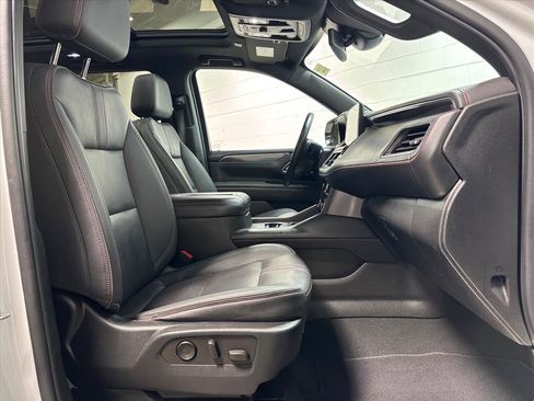 Used 2023 Chevrolet Tahoe RST image 32