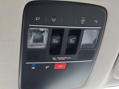 Used 2026 Hyundai Palisade Calligraphy image 16