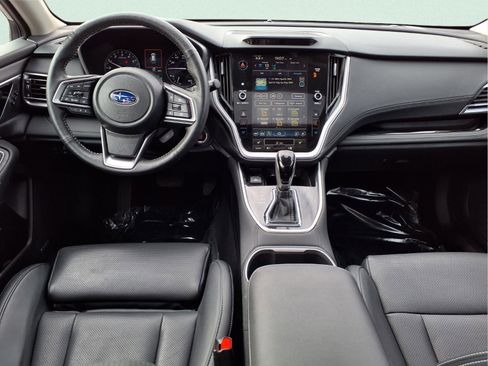 Used 2024 Subaru Outback Limited image 16
