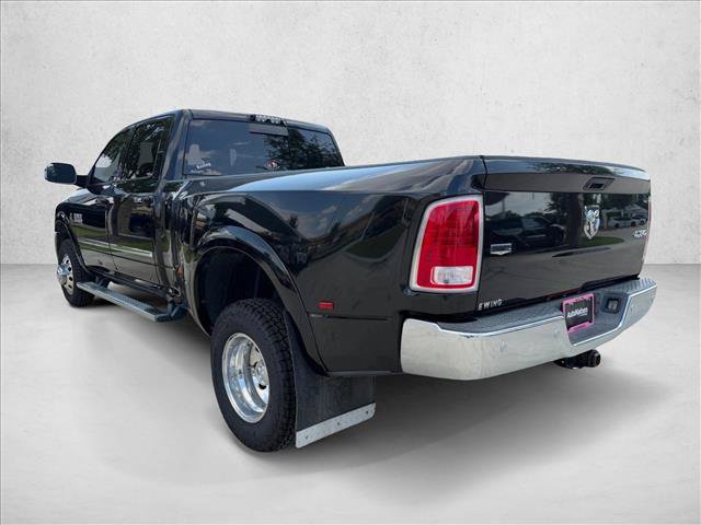 Used 2017 RAM 3500 Laramie w/ Convenience Group AWD/4WD image 8