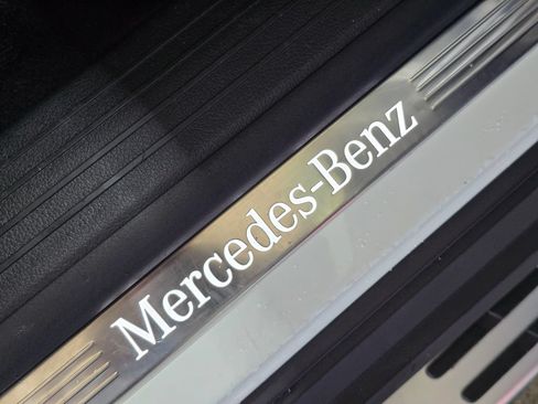 Used 2022 Mercedes-Benz GLS 450 4MATIC image 35