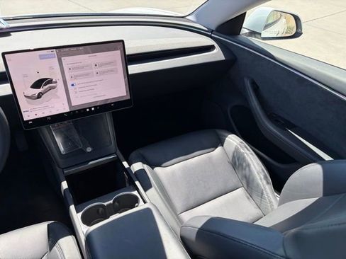 Used 2024 Tesla Model 3 Long Range image 10