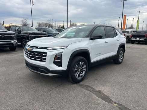 New 2026 Chevrolet Equinox LT image 7