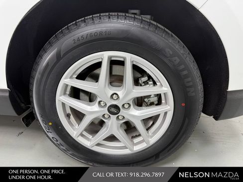 Used 2024 Ford Edge SEL AWD/4WD image 12