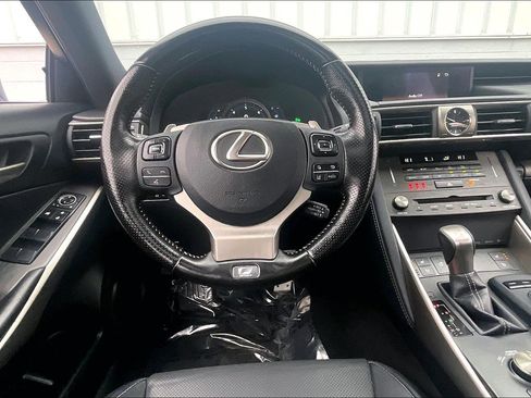 Used 2020 Lexus IS 350 F Sport w/ F Sport Package AWD/4WD image 6