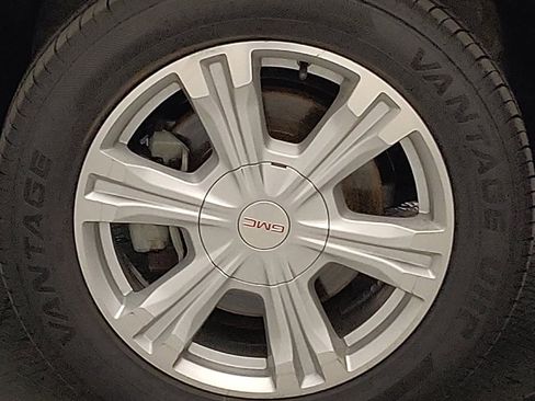 Used 2017 GMC Terrain SLE FWD image 31