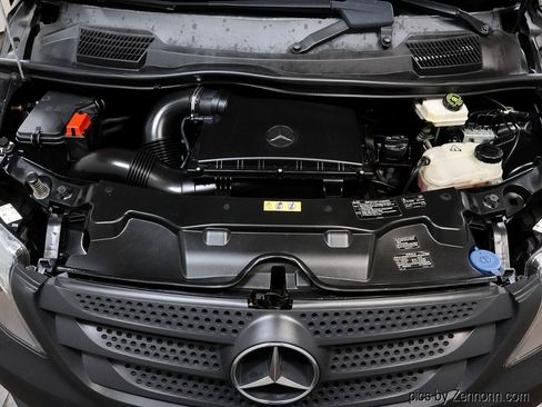 Used 2016 Mercedes-Benz Metris image 33