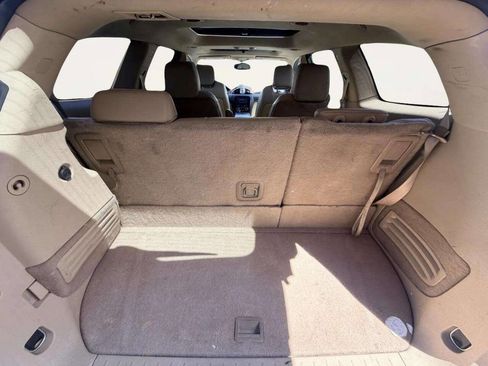 Used 2012 Buick Enclave Leather w/ Trailering Provision Package FWD image 7