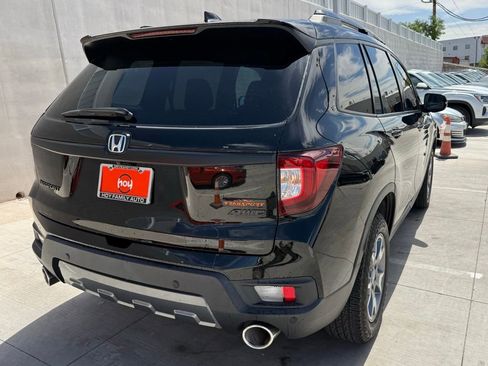 Used 2023 Honda Passport TrailSport image 9